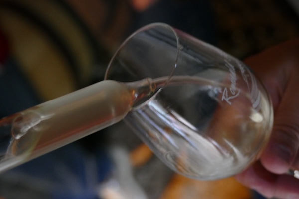 Photo Domaine Romuald Petit - dégustation de vin à bien boire en Beaujolais BBB